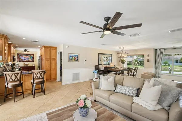 $599,000 | 2131 Viola Drive, Clearwater, FL 33764