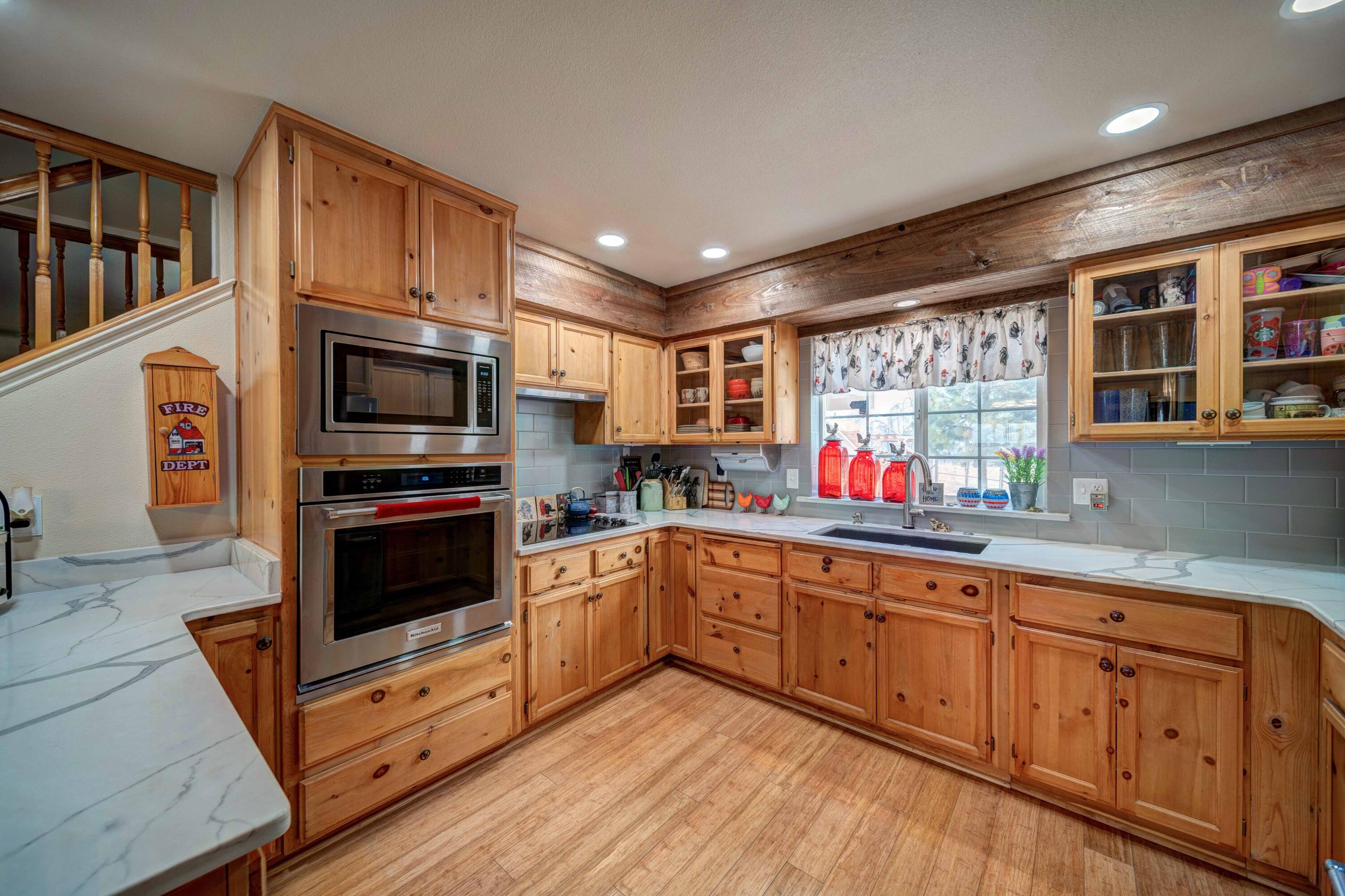 14944 Tollhouse Road Shasta, CA 96087 - Photo 11 of 61 Kitchen