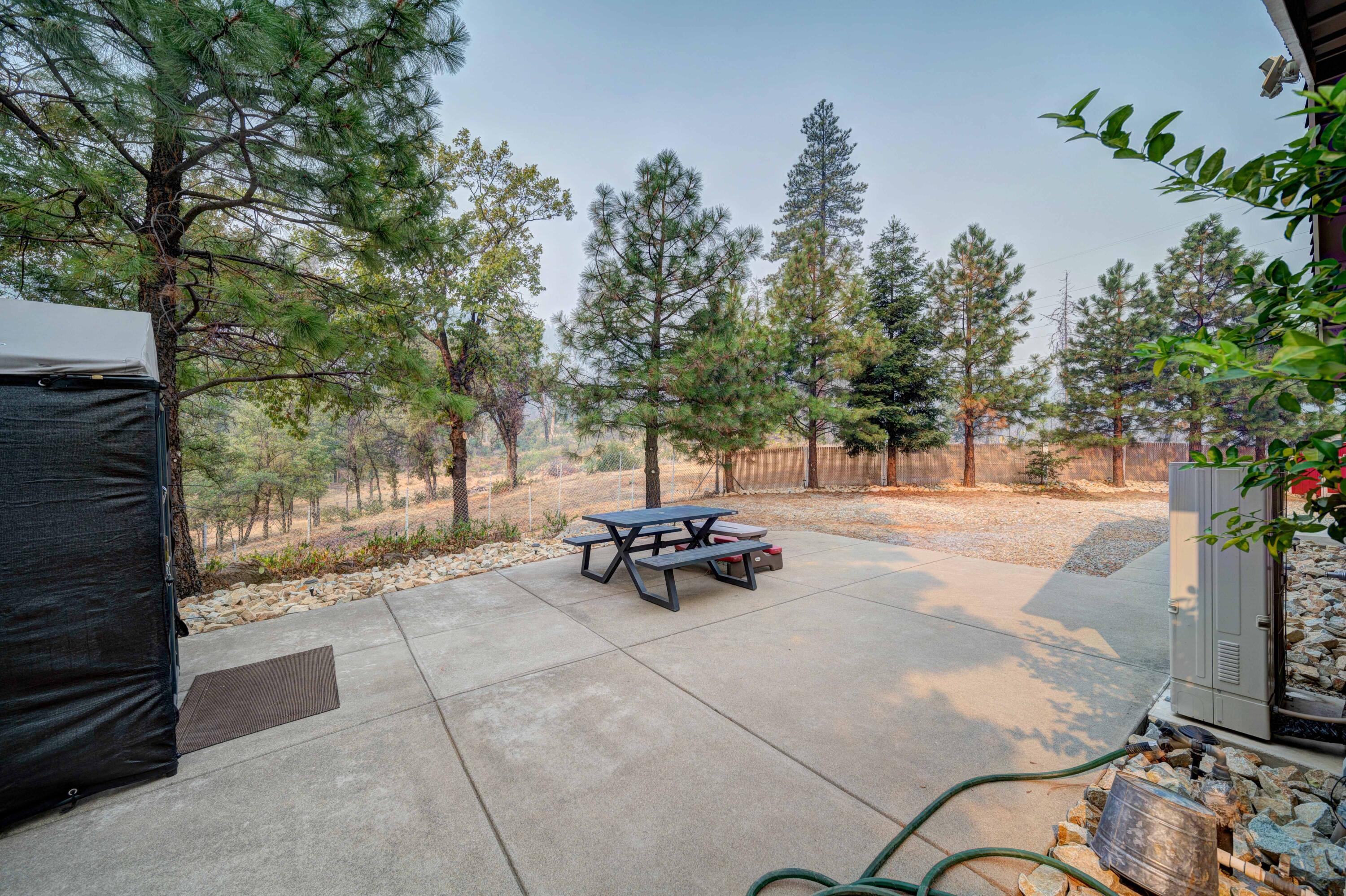 14944 Tollhouse Road Shasta, CA 96087 - Photo 29 of 61 Side Yard