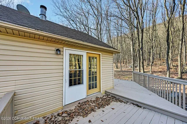 $399,900 | 171 Foothill Boulevard, Effort, PA 18330