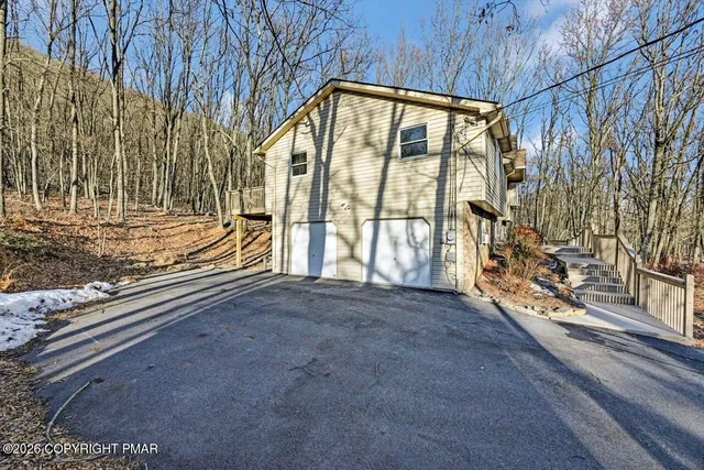 $399,900 | 171 Foothill Boulevard, Effort, PA 18330