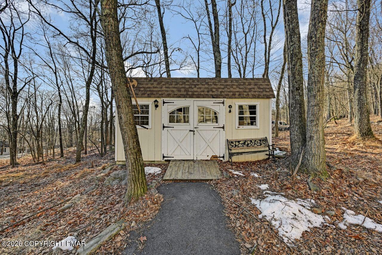 171 Foothill Boulevard Effort, PA 18330 - Photo 59 of 61 STORAGE