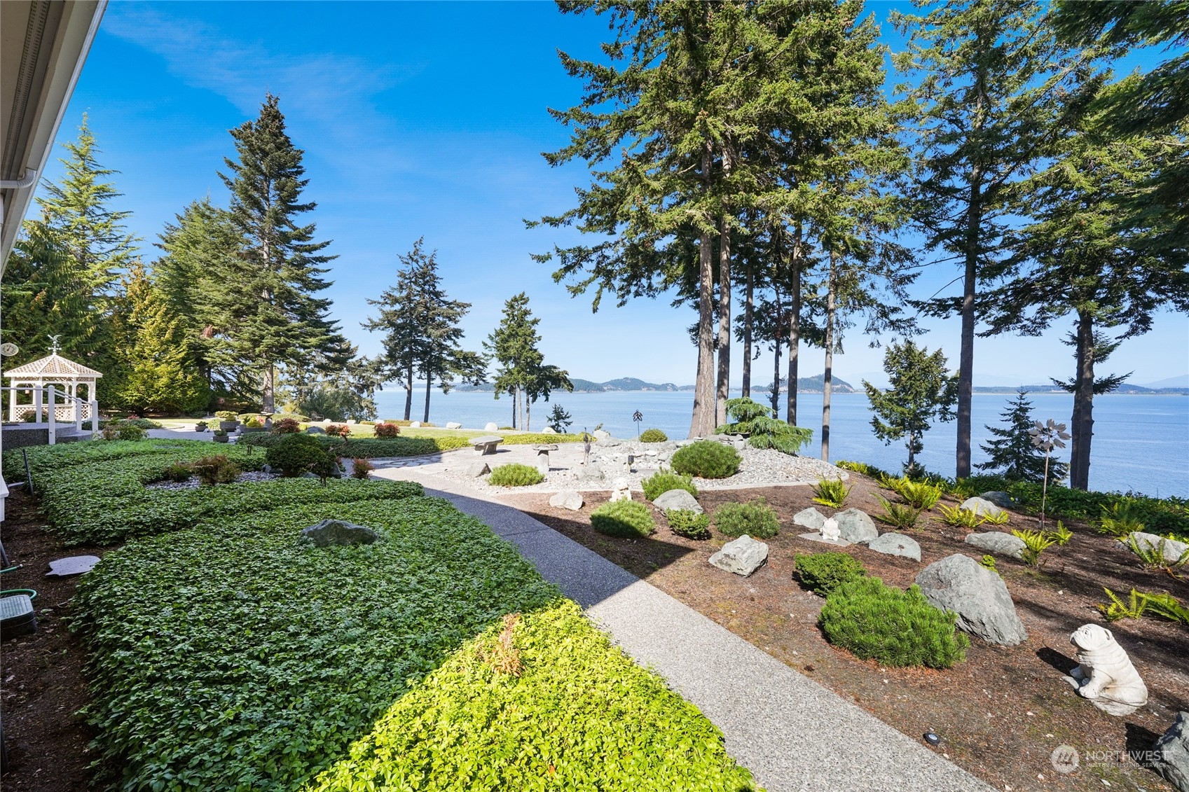 3344 Green Road Oak Harbor, WA 98277 - Photo 11 of 39 Gallery Image 11