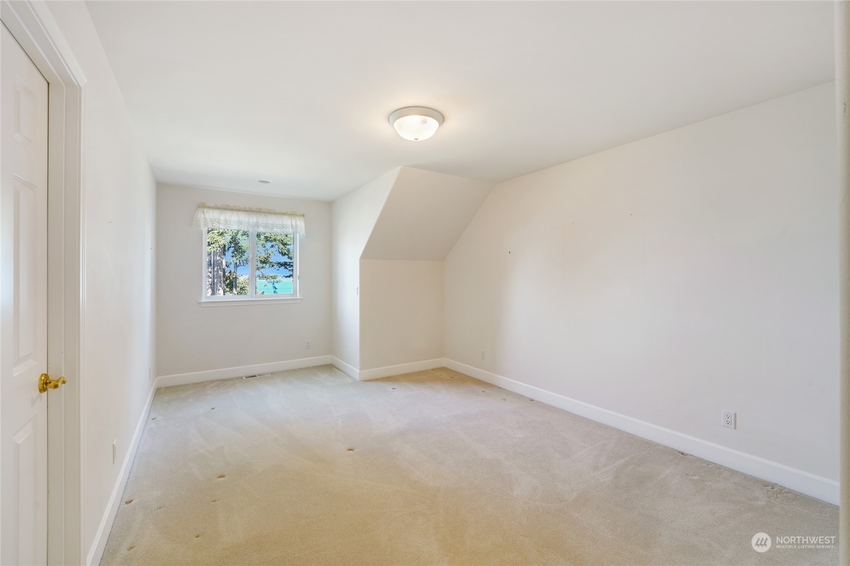 3344 Green Road Oak Harbor, WA 98277 - Photo 28 of 39 Gallery Image 28