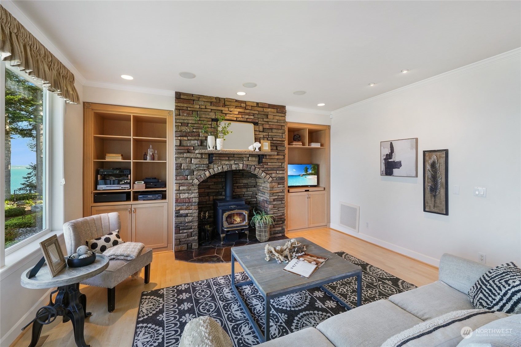 3344 Green Road Oak Harbor, WA 98277 - Photo 10 of 39 Gallery Image 10