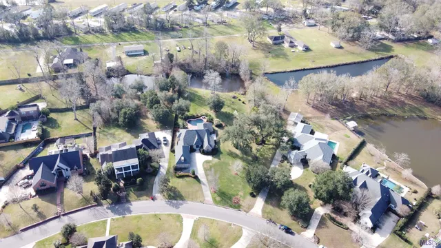 $975,000 | 16195 Feliciana Avenue, Prairieville, LA 70769