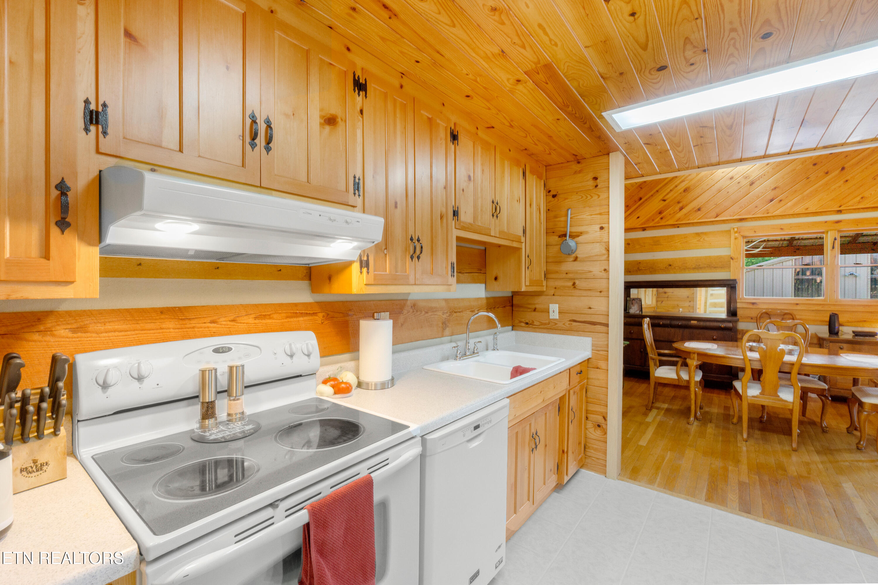 176 Mason Road Madisonville, TN 37354 - Photo 17 of 49 2400 15th Ave.-29