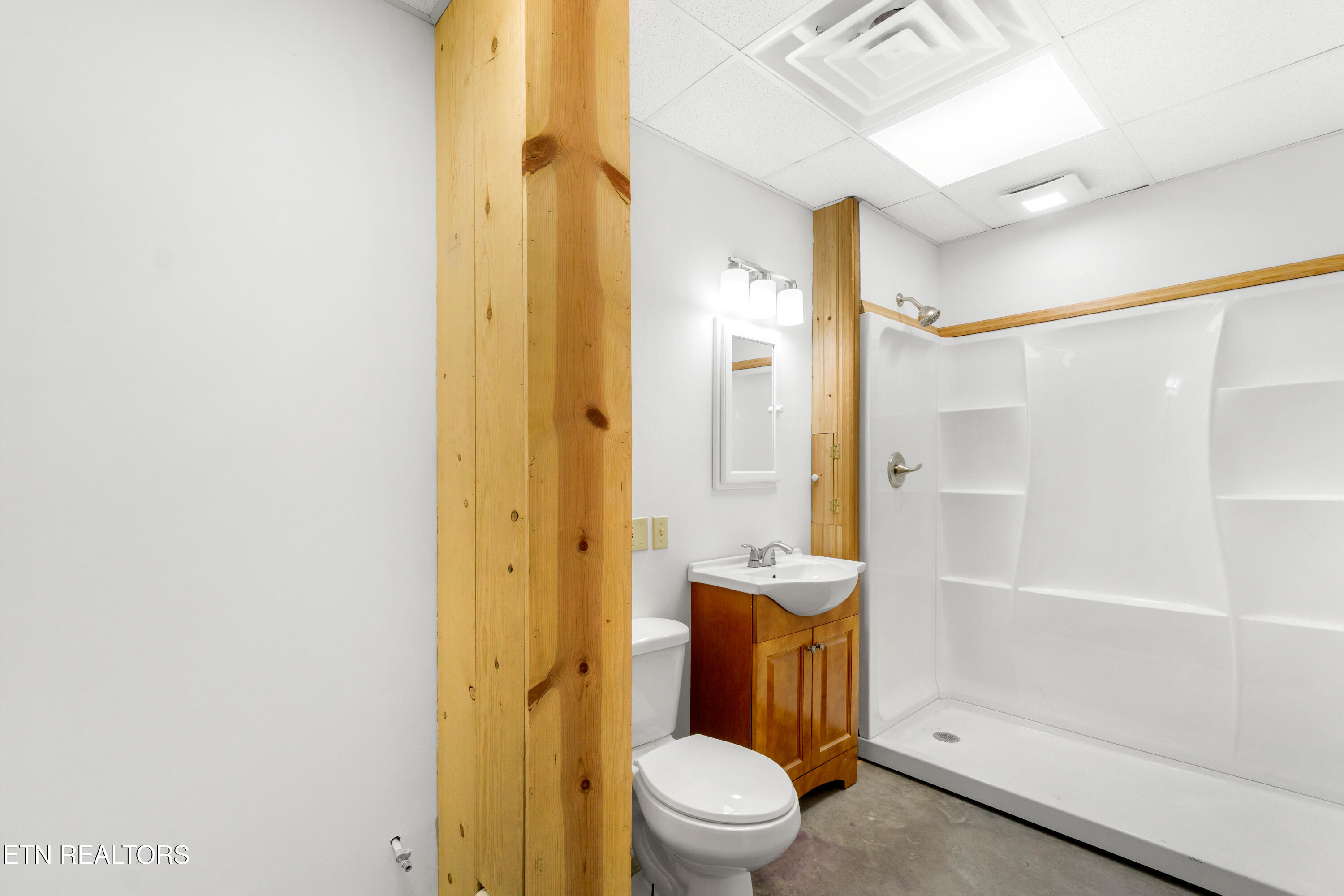 176 Mason Road Madisonville, TN 37354 - Photo 35 of 49 2400 15th Ave.-43