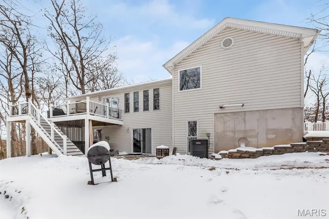 $330,000 | 1902 Glenn Court, Lake Sherwood, MO 63357