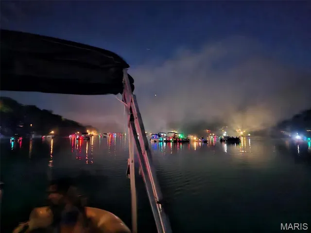 $330,000 | 1902 Glenn Court, Lake Sherwood, MO 63357