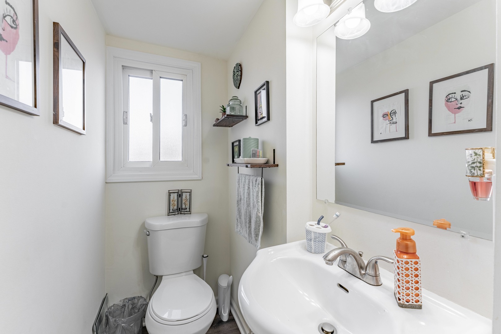 408 Colony Court Bolingbrook, IL 60440 - Photo 9 of 30