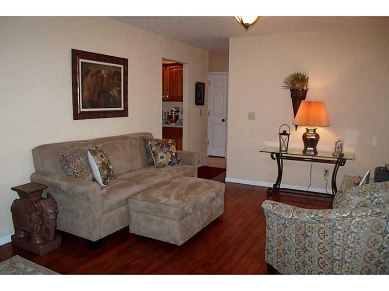 1861 Golfview Drive, Unit 2 Springfield, OH 45503 - Photo 8 of 25
