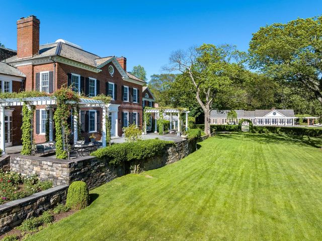 $15,000,000 | 842 Sleepy Hollow Road, Briarcliff Manor, NY 10510