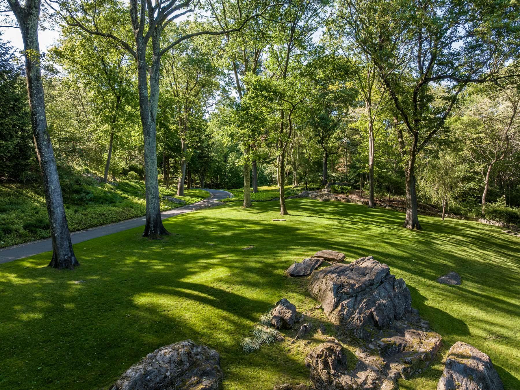 842 Sleepy Hollow Road Briarcliff Manor, NY 10510 - Photo 29 of 35 a view of a park with trees