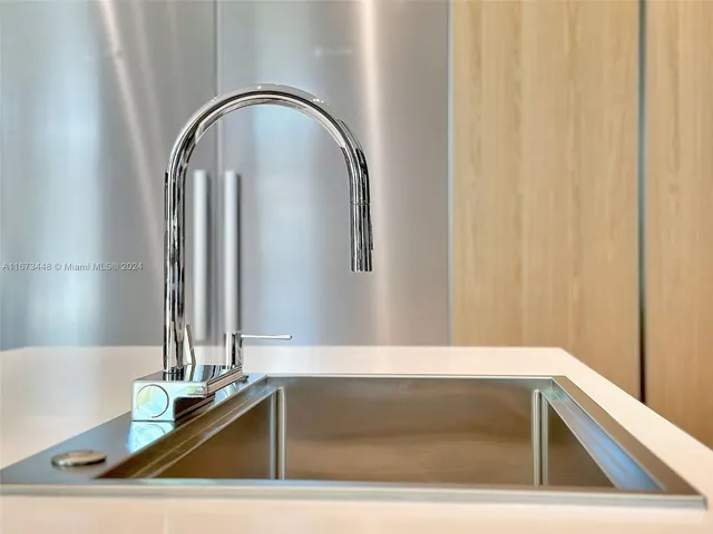 $9,800,000 | 9860 Northeast 5th Avenue Road, Miami Shores, FL 33138