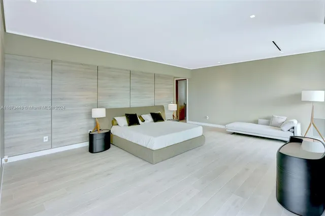 $9,800,000 | 9860 Northeast 5th Avenue Road, Miami Shores, FL 33138