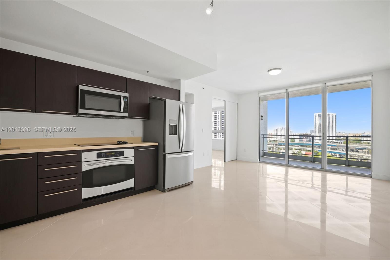 90 Southwest 3rd Street, Unit 1608 Miami, FL 33130 - Photo 1 of 41
