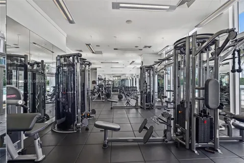 $399,000 | 90 Southwest 3rd Street, Unit 1608, Miami, FL 33130
