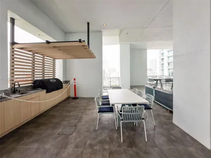 $399,000 | 90 Southwest 3rd Street, Unit 1608, Miami, FL 33130