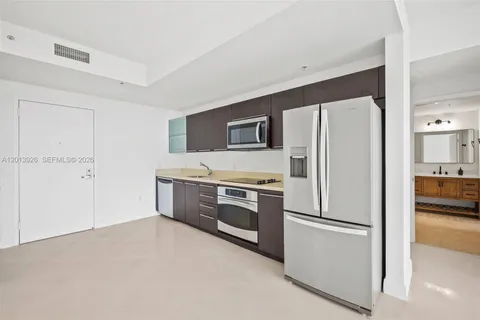 $399,000 | 90 Southwest 3rd Street, Unit 1608, Miami, FL 33130