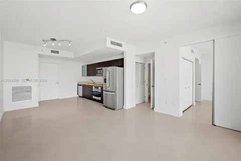 $399,000 | 90 Southwest 3rd Street, Unit 1608, Miami, FL 33130