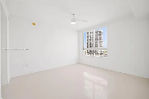 $399,000 | 90 Southwest 3rd Street, Unit 1608, Miami, FL 33130