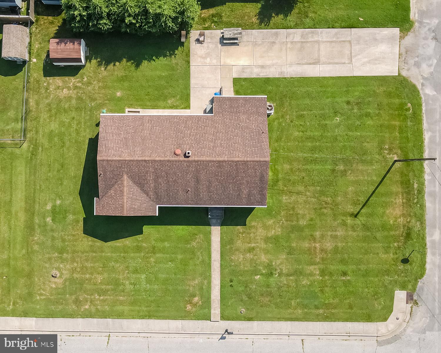 79 Harvard Road Pennsville, NJ 08070 - Photo 27 of 45 Concrete Driveway and Shed
