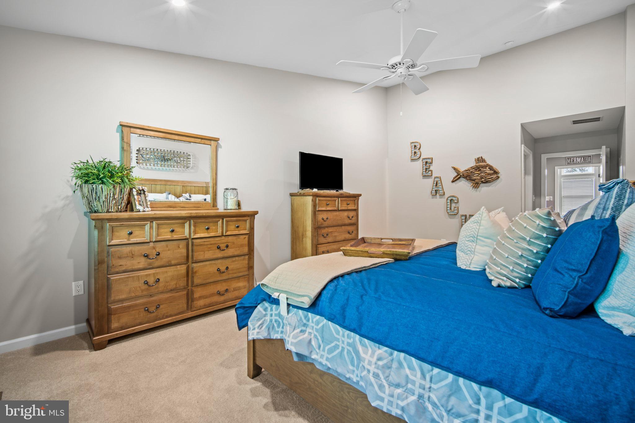 103 Windward Drive Manahawkin, NJ 08050 - Photo 23 of 41 Master En-Suite