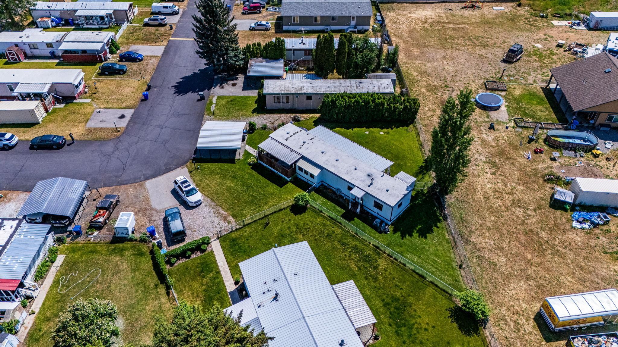 3925 East Farwell Road, Unit 19 Mead, WA 99021 - Photo 31 of 32