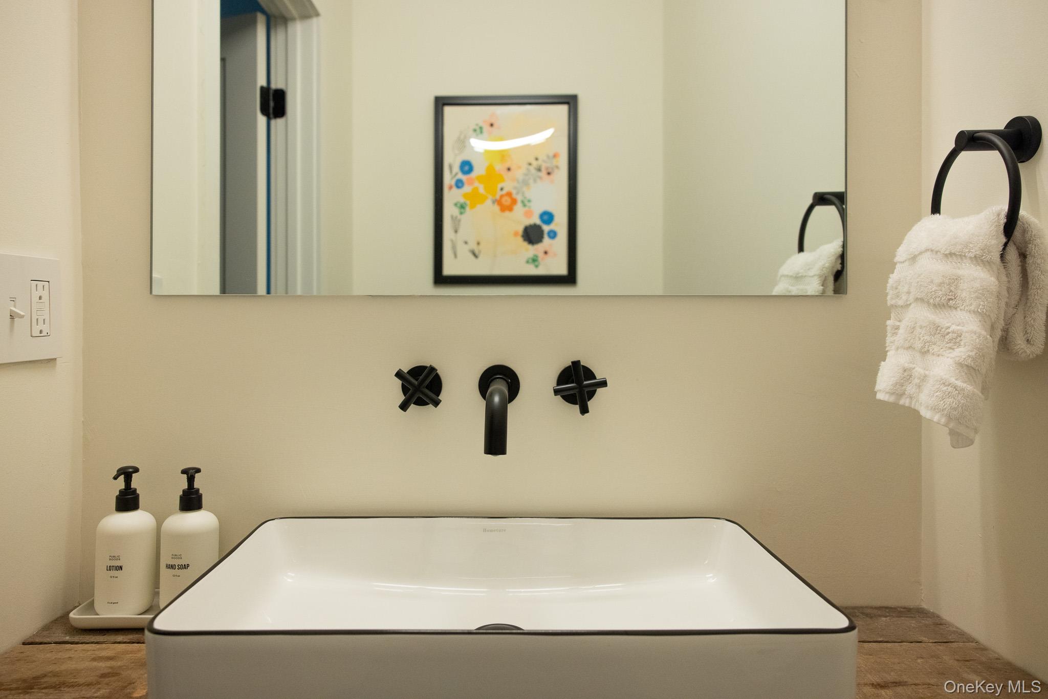 483 Acorn Hill Road Olivebridge, NY 12461 - Photo 21 of 50 Bathroom featuring a sink