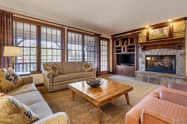 $12,000 | 40671 Village Drive, Unit 15D, Big Bear Lake, CA 92315
