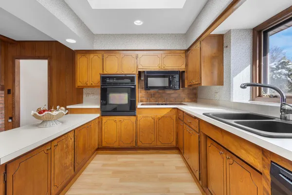 $379,000 | 1100 Newbury Street, Ripon, WI 54971