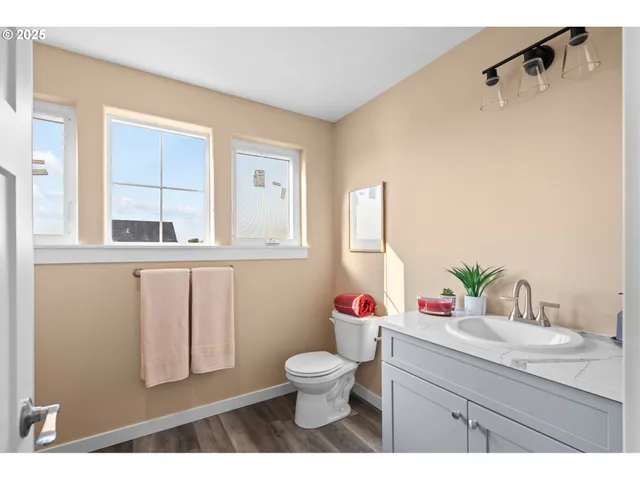 $339,950 | 309 Art Kegler Boulevard, Boardman, OR 97818