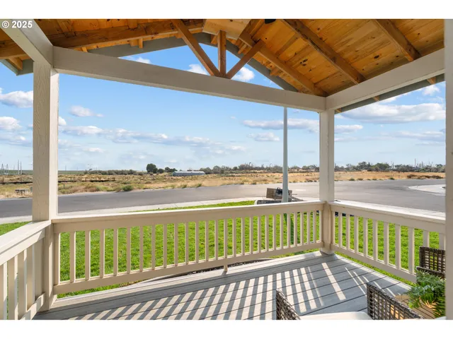 $339,950 | 309 Art Kegler Boulevard, Boardman, OR 97818