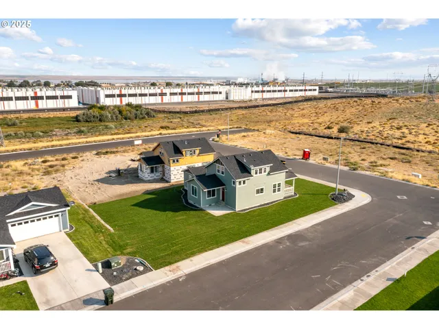 $339,950 | 309 Art Kegler Boulevard, Boardman, OR 97818