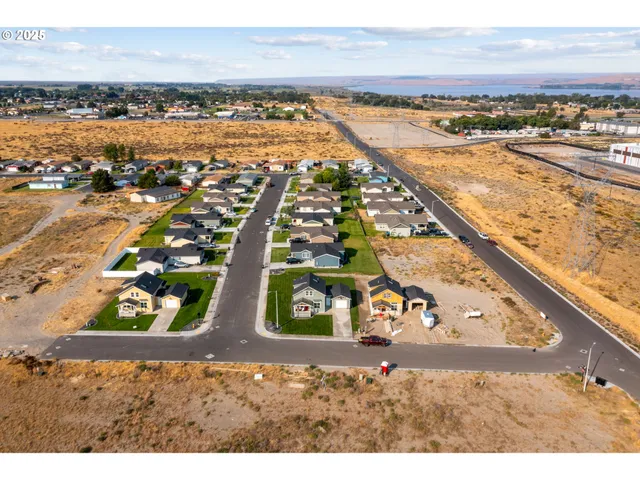 $339,950 | 309 Art Kegler Boulevard, Boardman, OR 97818