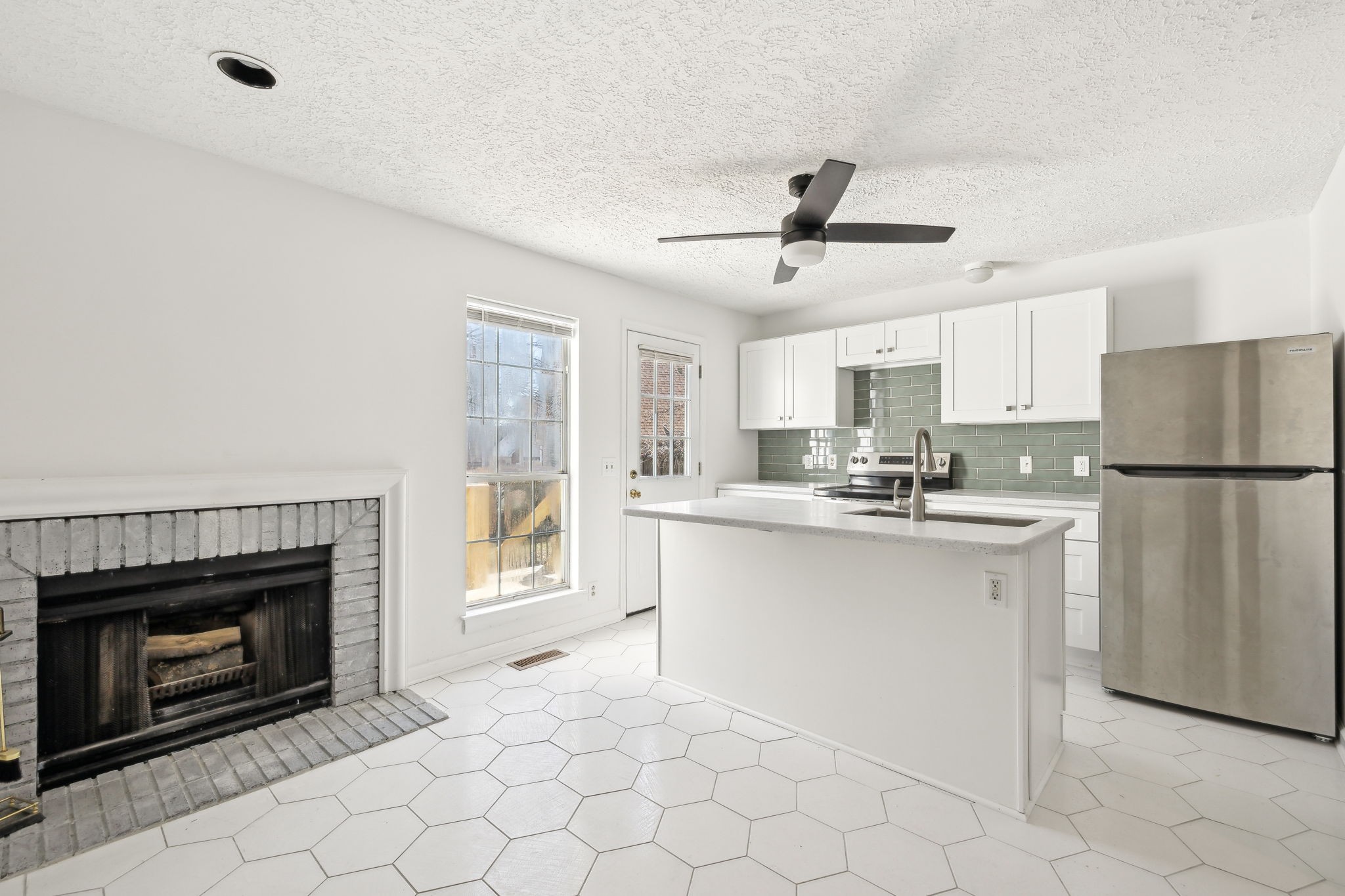 217 Walton Ferry Road, Unit 108 Hendersonville, TN 37075 - Photo 13 of 34