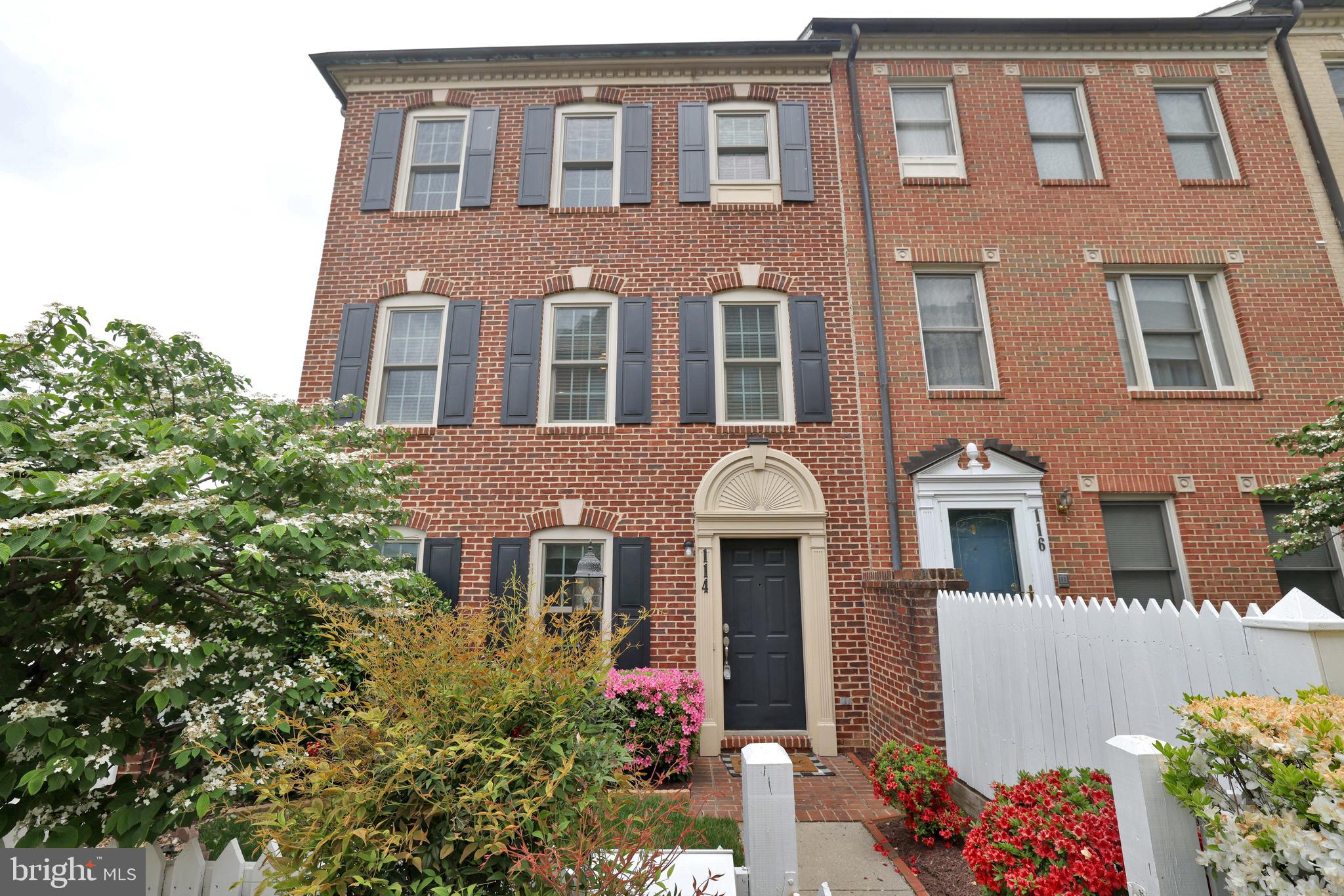 114 Ridgepoint Place Gaithersburg, MD 20878 - Photo 1 of 24 Gallery Image 1