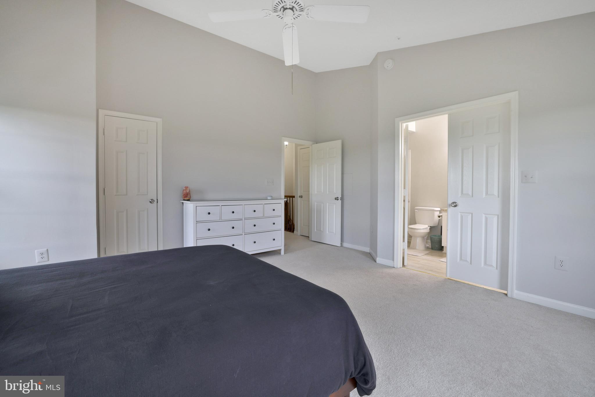114 Ridgepoint Place Gaithersburg, MD 20878 - Photo 18 of 24 Gallery Image 18