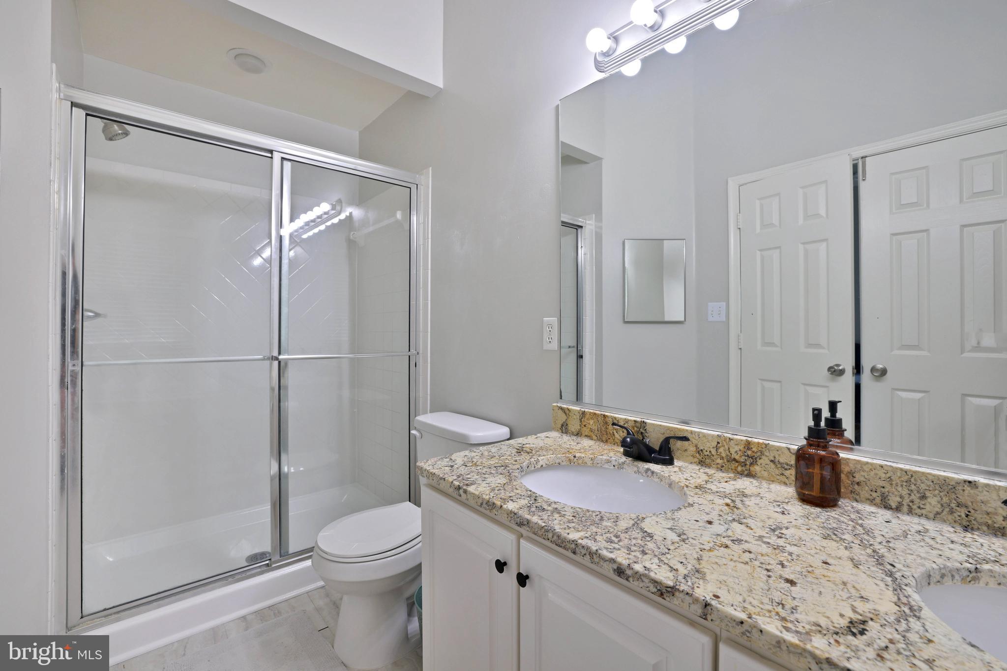 114 Ridgepoint Place Gaithersburg, MD 20878 - Photo 20 of 24 Gallery Image 20