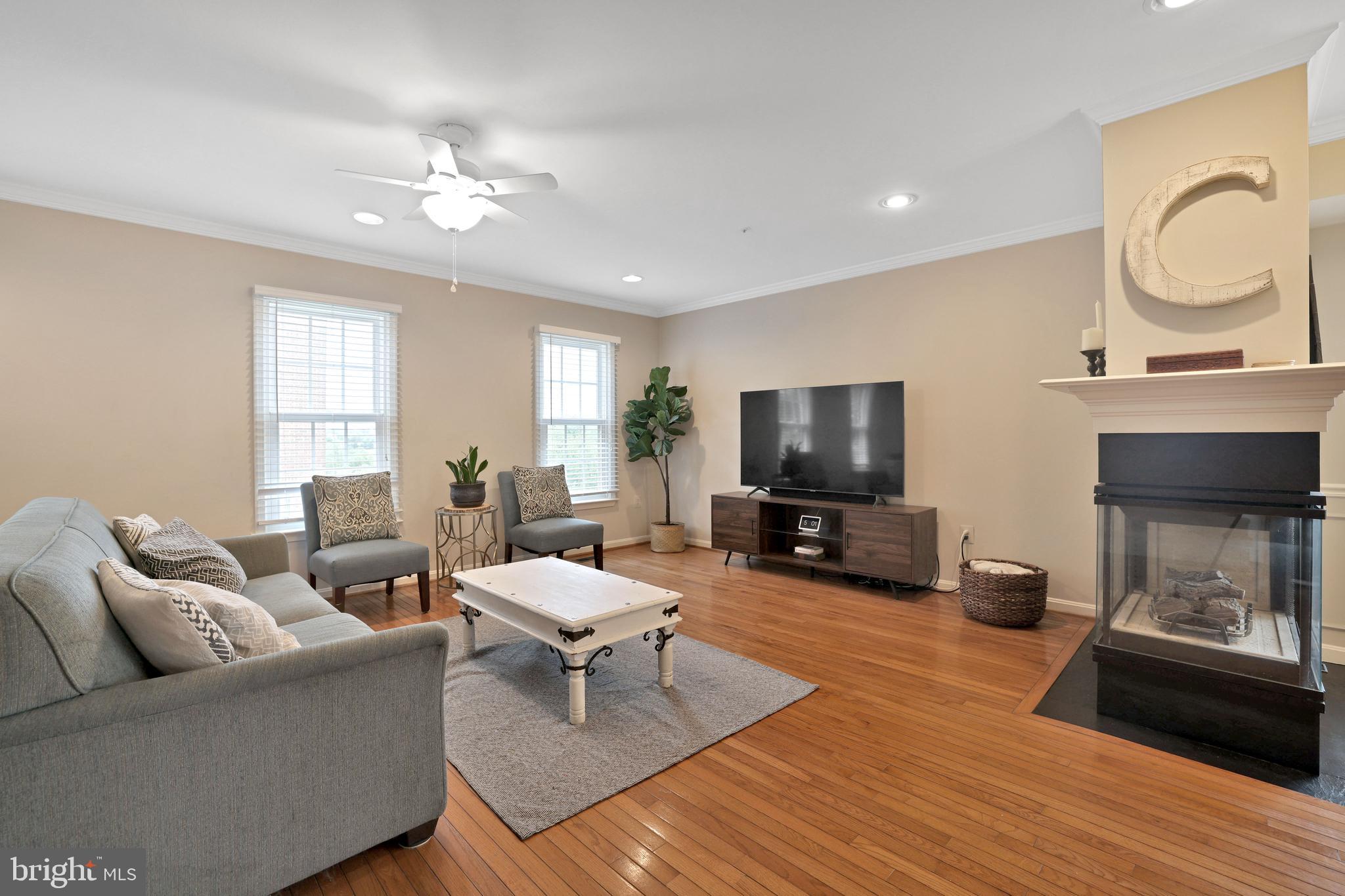 114 Ridgepoint Place Gaithersburg, MD 20878 - Photo 9 of 24 Gallery Image 9