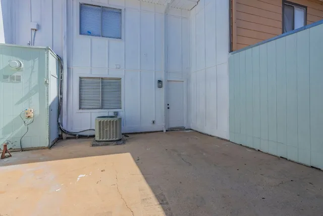 a view of a storage & utility room