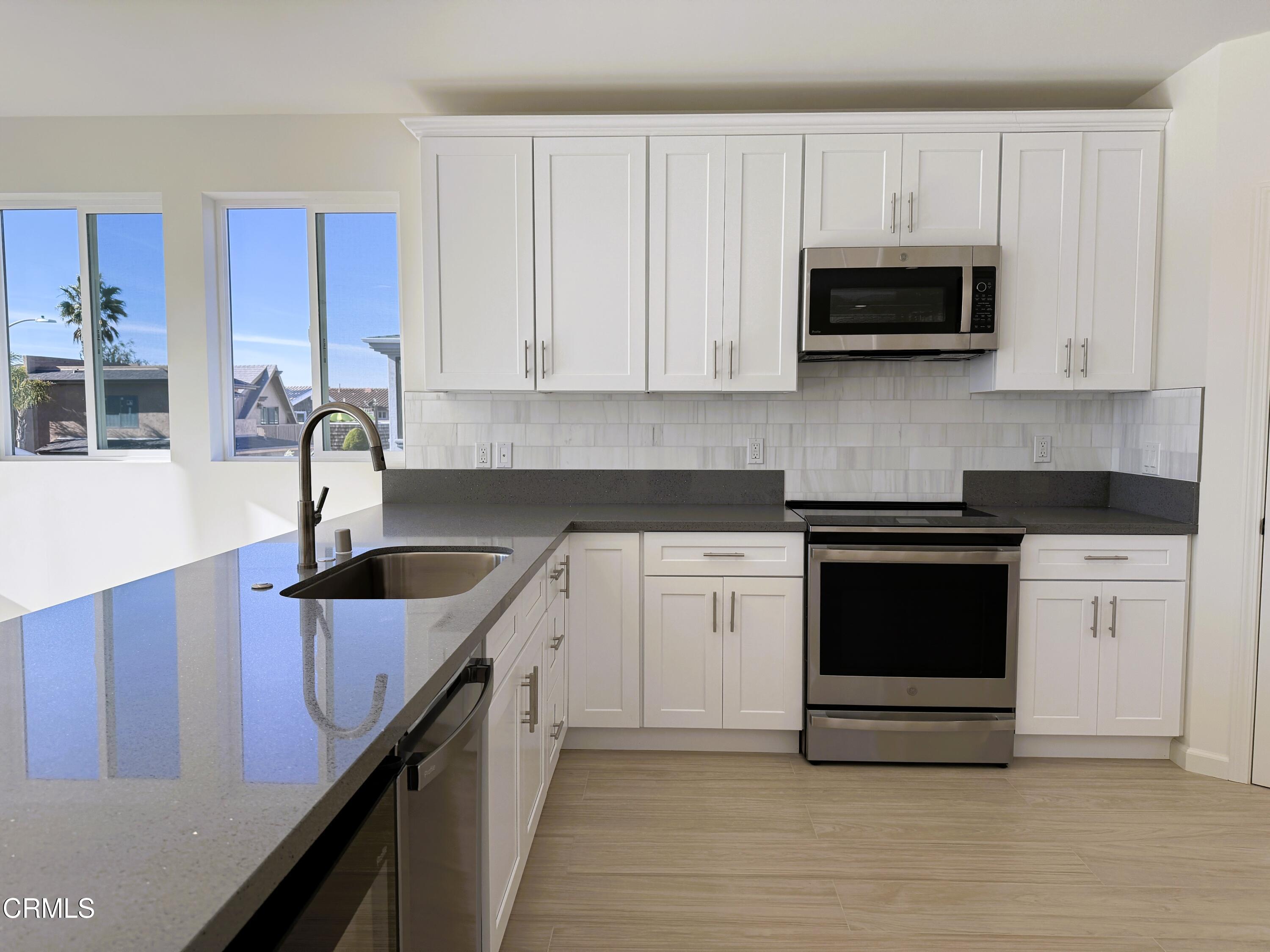 5135 Seabreeze Way Oxnard, CA 93035 - Photo 8 of 18 IMG_6226