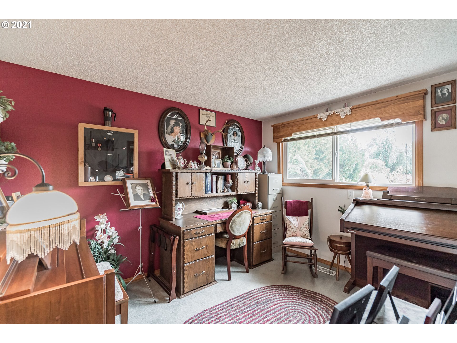 143 Barker Road Oregon City, OR 97045 - Photo 14 of 27 Gallery Image 14