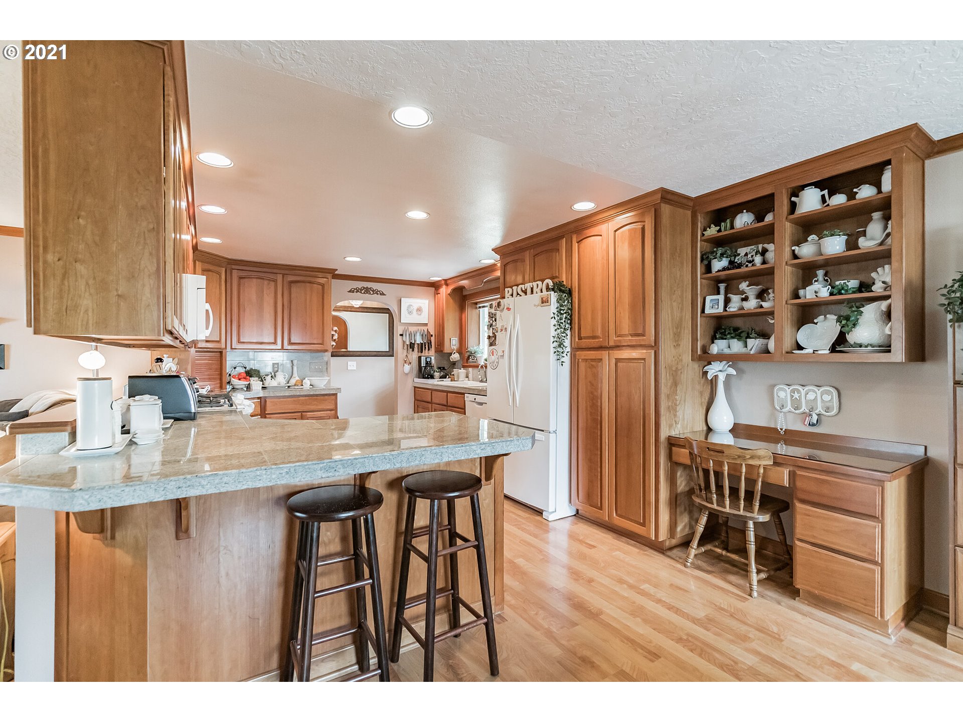 143 Barker Road Oregon City, OR 97045 - Photo 9 of 27 Gallery Image 9