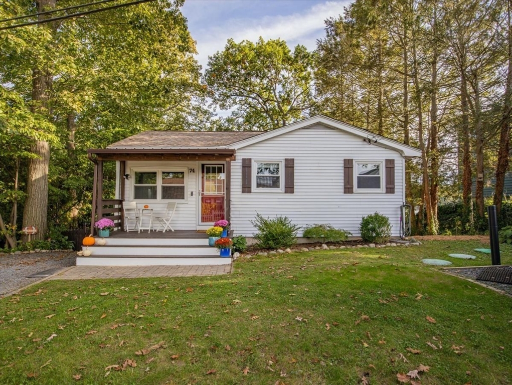74 Ridge Road Foxboro, MA 02035 - Photo 4 of 34 Gallery Image 4
