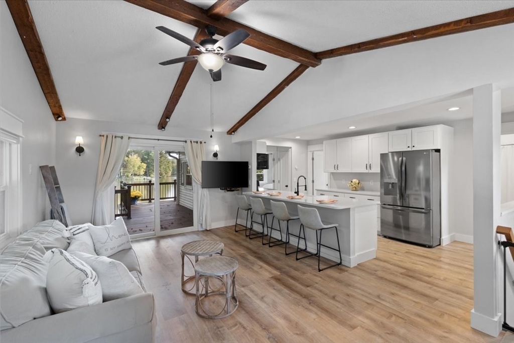 74 Ridge Road Foxboro, MA 02035 - Photo 6 of 34 Gallery Image 6