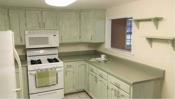 $1,700 | 310 Florida Street, Niceville, FL 32578