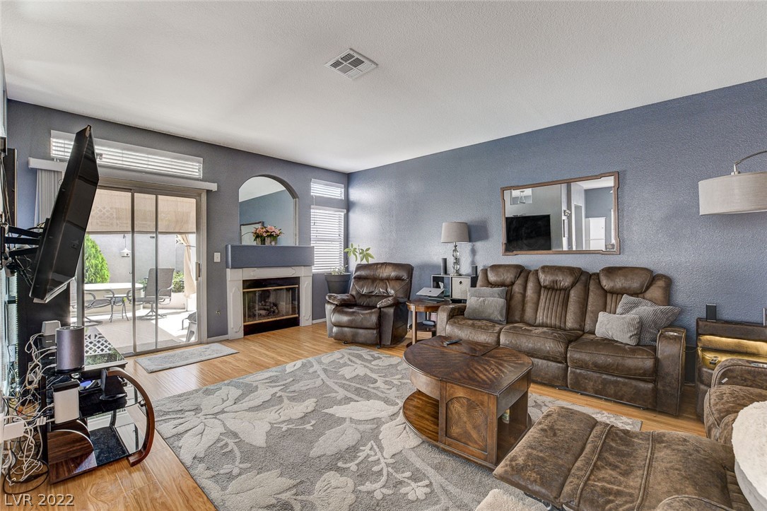 5372 Runningbrook Road Las Vegas, NV 89120 - Photo 8 of 38