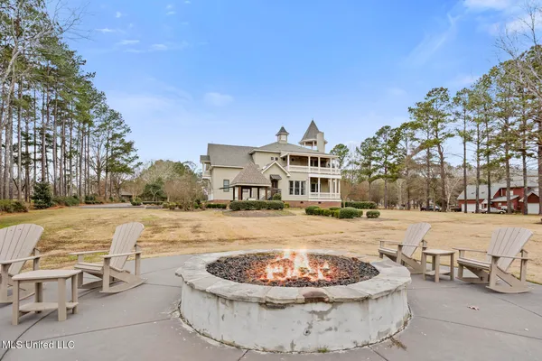 $925,000 | 122 Old Orchard Road, Madison, MS 39110